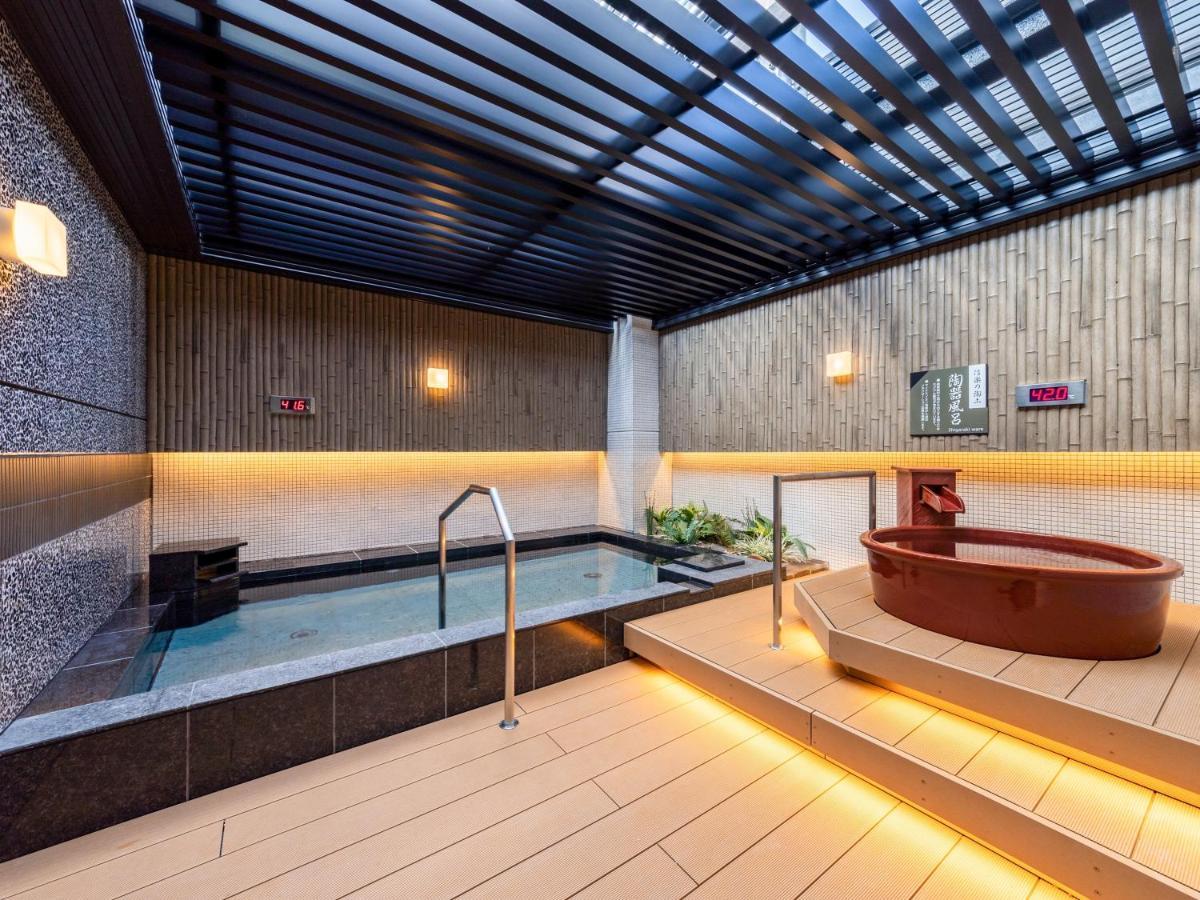 Apa & Roppongi Ekihigashi 3* Tokio